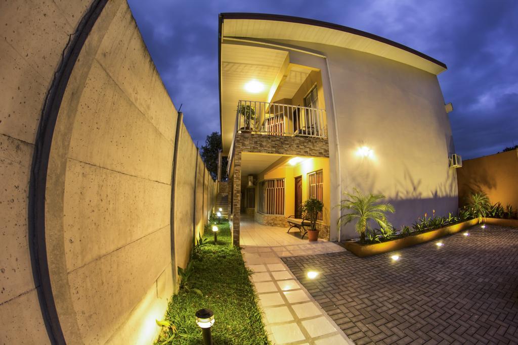 Apartamentos Valle Del Volcan La Fortuna Kültér fotó